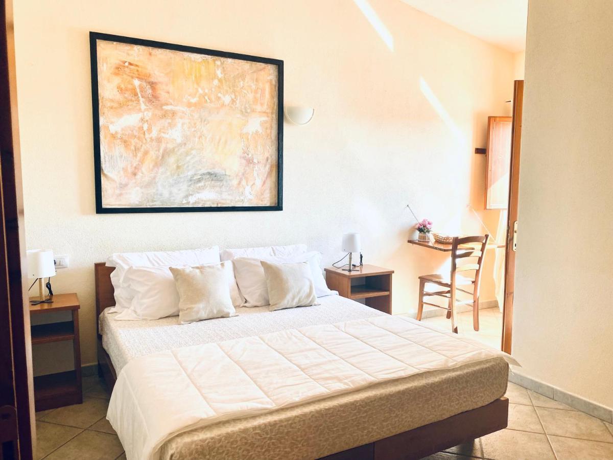 Hotel Velasole Позада Екстериор снимка